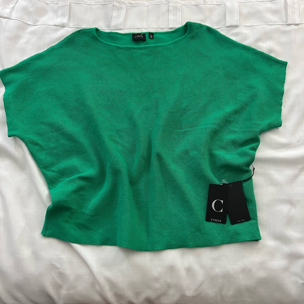 Cyrus Vibrant Green Short Sleeve Top